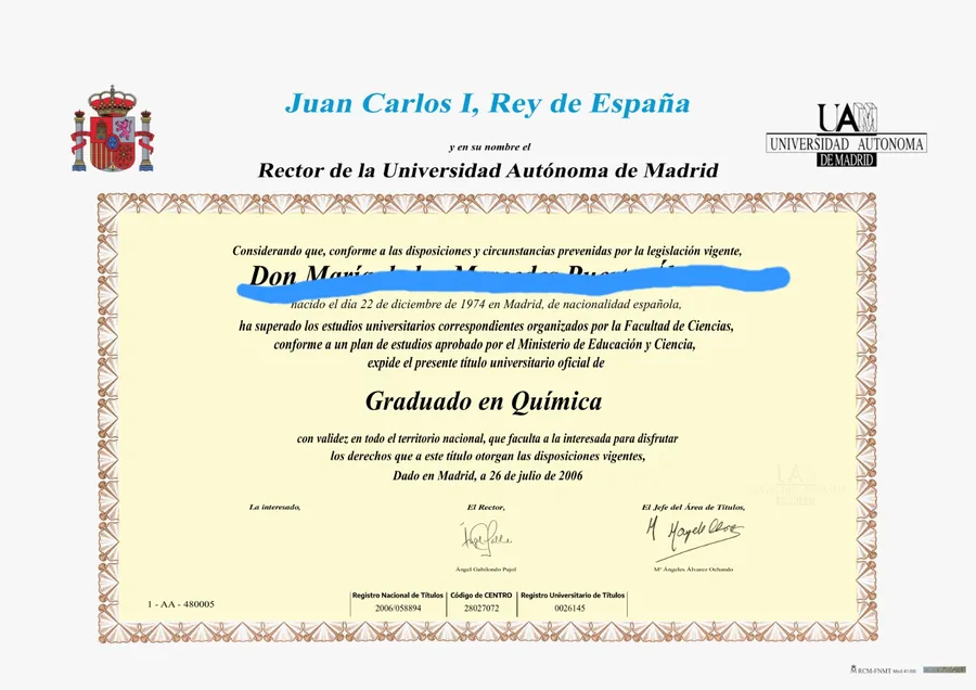 Comprar título universitario en España